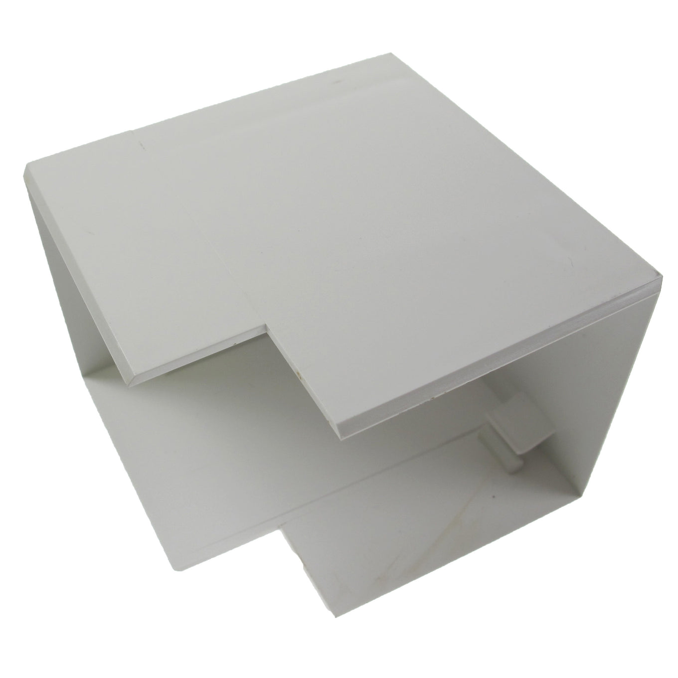 50mm x 50mm maxi square trunking